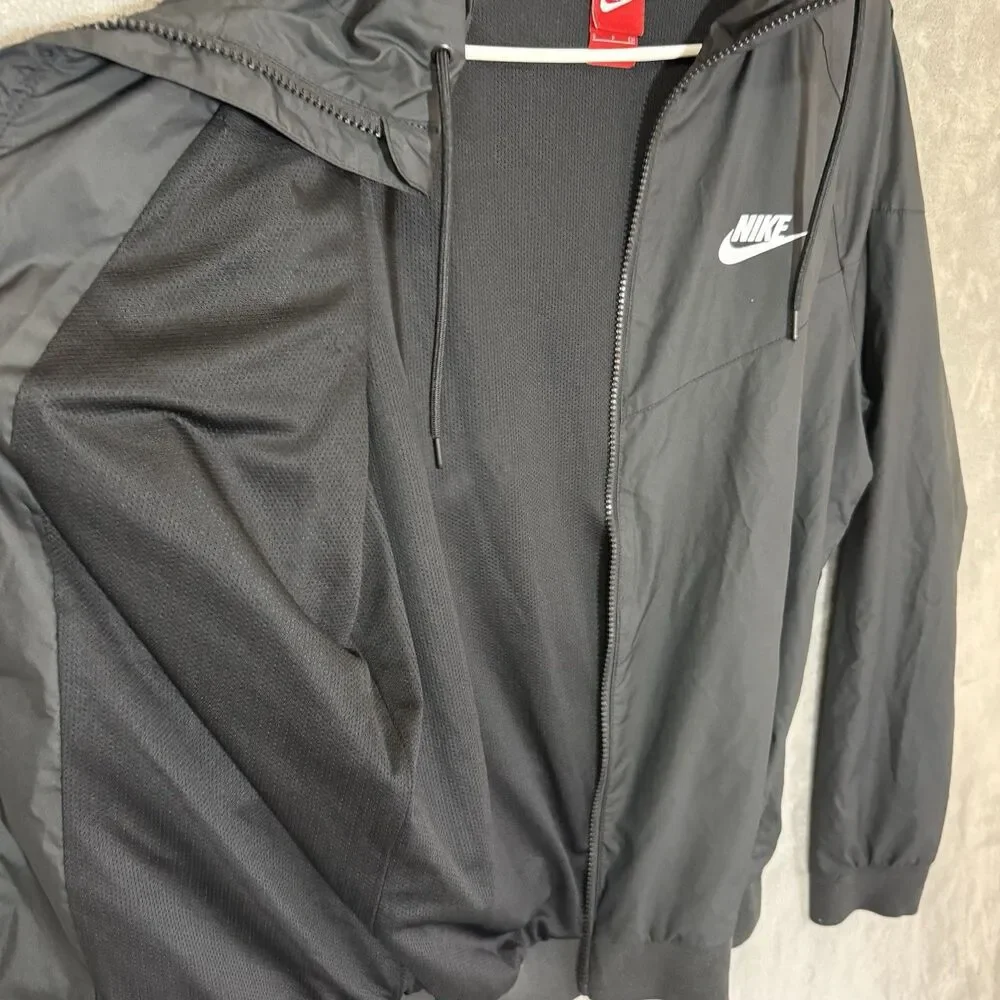 Nike Windrunner Jacket Mens S Black Full Zip Hooded Windbreaker Logo 727324